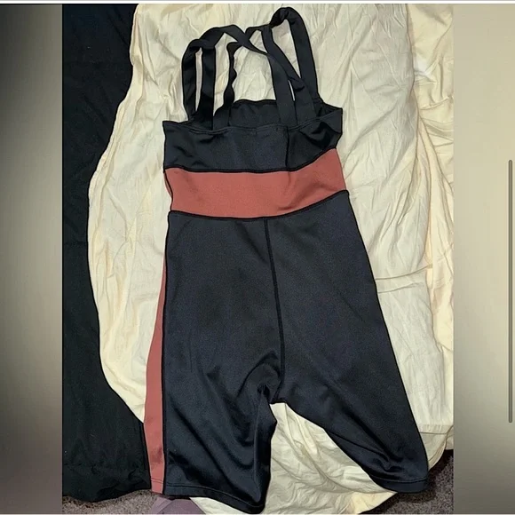 Nasty Gal One Piece Athletic Romper - Picture 2 of 3